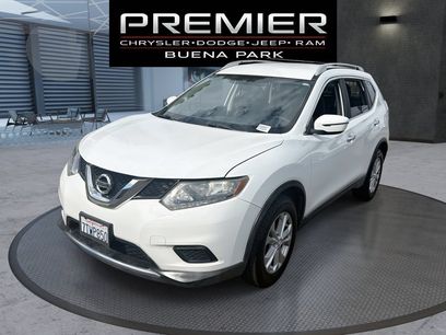 Used 2016 Nissan Rogue SV