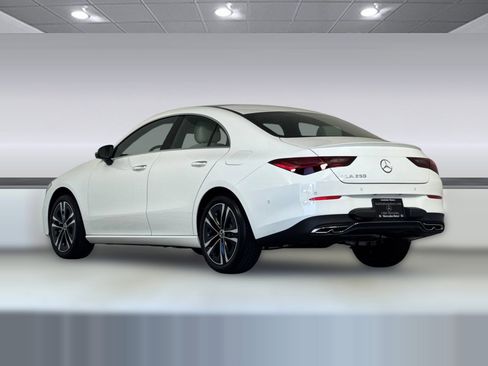 New 2025 Mercedes-Benz CLA 250 image 3