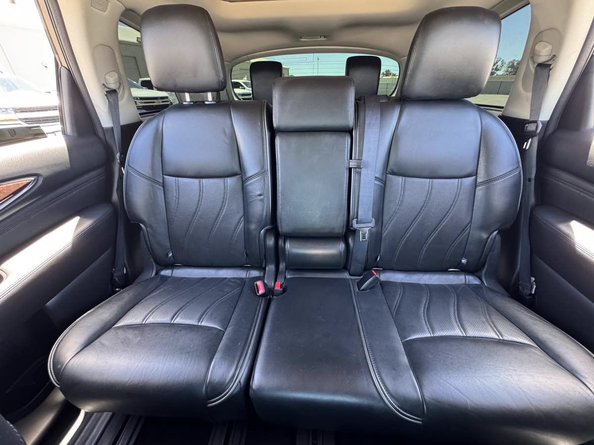 Used 2015 INFINITI QX60 Luxe w/ Deluxe Touring Package AWD/4WD image 42