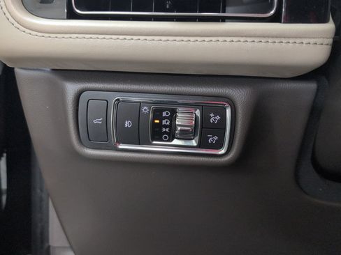 Used 2020 Lincoln Aviator Reserve w/ Equipment Group 202A AWD/4WD image 19