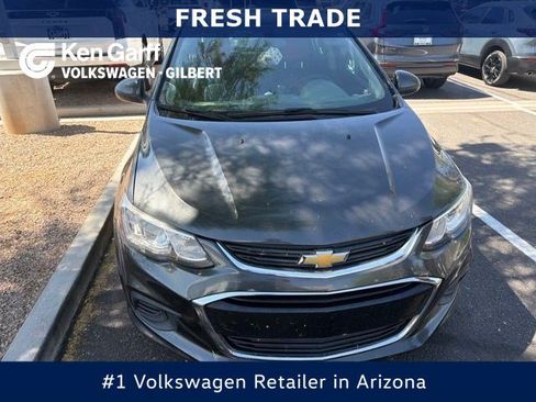 Used 2019 Chevrolet Sonic Premier FWD image 1