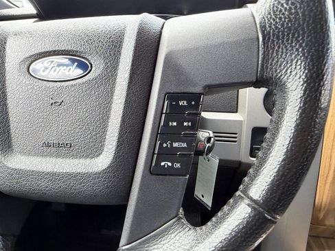 Used 2011 Ford F150 Lariat w/ Lariat Chrome Pkg AWD/4WD image 14