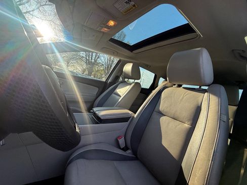 Used 2012 MAZDA CX-9 Touring w/ Moonroof & Bose Audio Pkg image 13