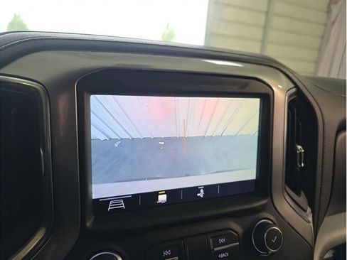 Used 2019 Chevrolet Silverado 1500 LT Trail Boss image 23