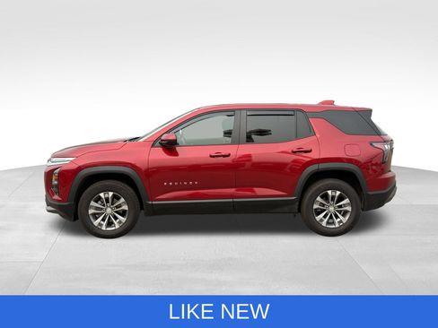 Used 2026 Chevrolet Equinox LT AWD/4WD image 11