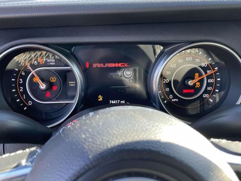 Used 2020 Jeep Gladiator Overland image 21