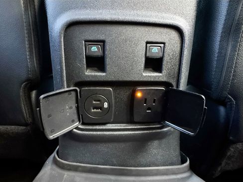Used 2022 Ford Bronco Wildtrak AWD/4WD image 29