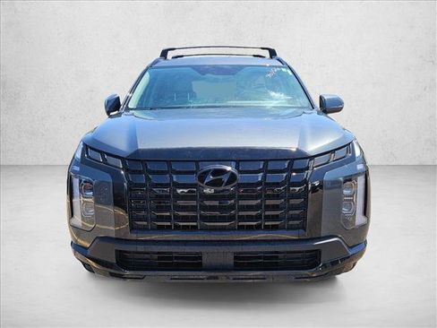 Used 2023 Hyundai Palisade XRT FWD image 2