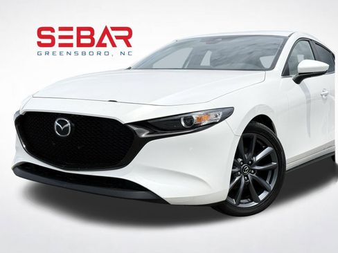 Used 2019 MAZDA MAZDA3 AWD Hatchback image 2