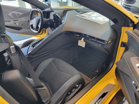 New 2025 Chevrolet Corvette Z06 w/ Z07 Performance Package image 11