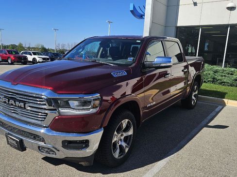 Used 2020 RAM 1500 Laramie AWD/4WD image 3