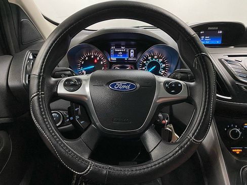 Used 2016 Ford Escape SE image 17