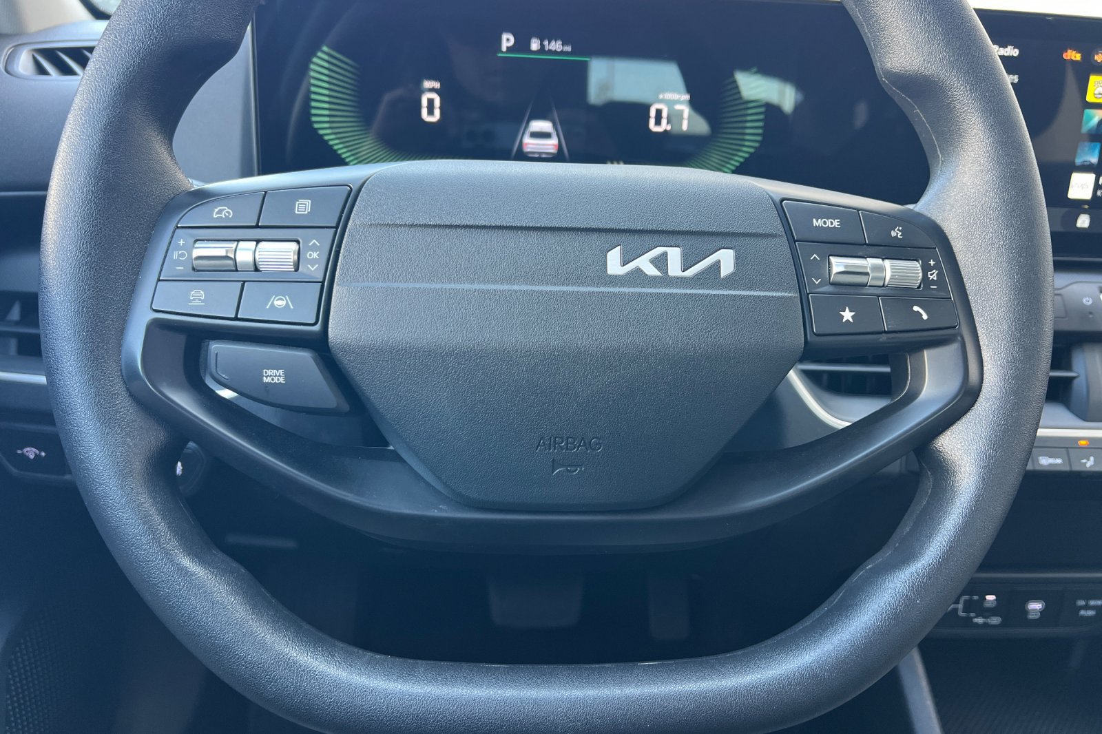 Used 2025 Kia K4 FWD image 22