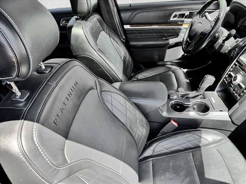 Used 2016 Ford Explorer Platinum AWD/4WD image 21