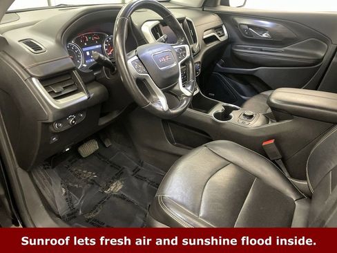 Used 2019 GMC Terrain SLT w/ Preferred Package image 4