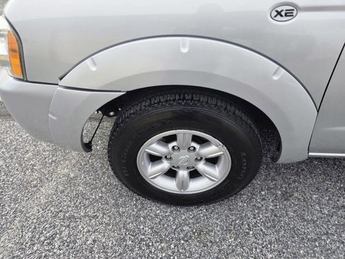 Used 2004 Nissan Frontier XE w/ (VTP) Value Truck Pkg image 11