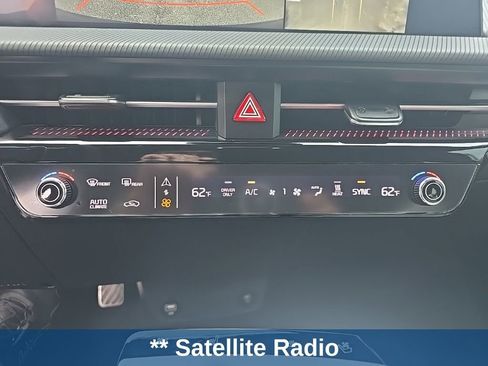 Used 2024 Kia EV6 GT-Line w/ GT-Line White Seat Package image 23