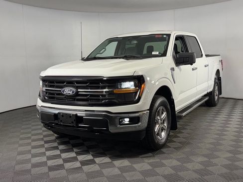 Used 2024 Ford F150 XLT w/ FX4 Off-Road Package image 3