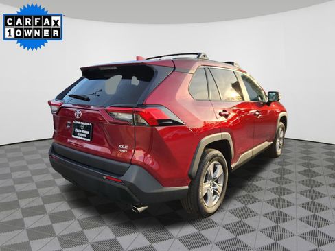 Used 2025 Toyota RAV4 XLE image 4