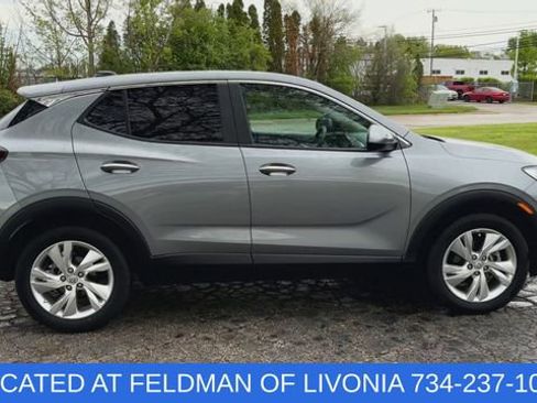 Certified 2025 Buick Encore GX Preferred FWD image 9
