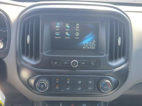 Used 2017 Chevrolet Colorado W/T RWD image 17