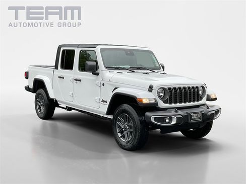 New 2025 Jeep Gladiator Sport image 1