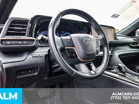 Used 2024 Toyota Crown XLE image 27