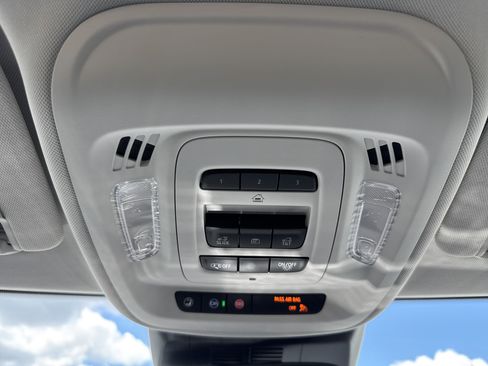 New 2025 Buick Envision Sport Touring image 25