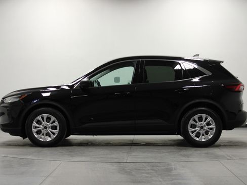 Used 2023 Ford Escape Active image 7