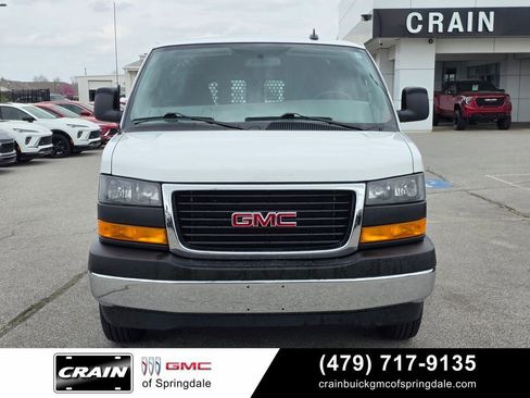 Used 2024 GMC Savana 2500 w/ Driver Convenience Package RWD image 2