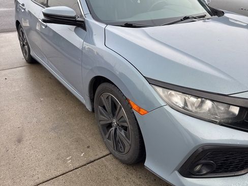 Used 2017 Honda Civic EX-L image 12