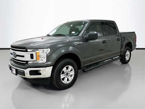 Used 2018 Ford F150 XLT image 3