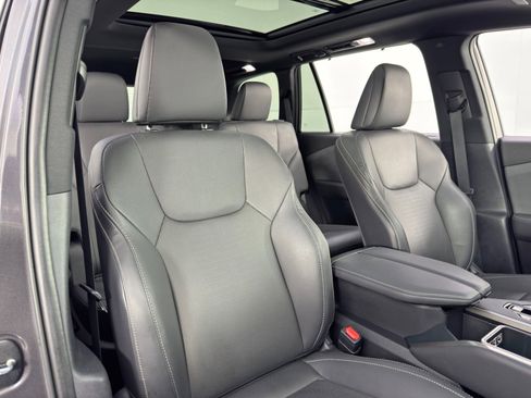 Used 2024 Lexus TX 350 TX 350 Premium w/ Captains Chair Package image 40