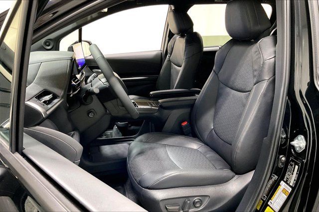 Certified 2026 Toyota Sienna Limited AWD/4WD image 26