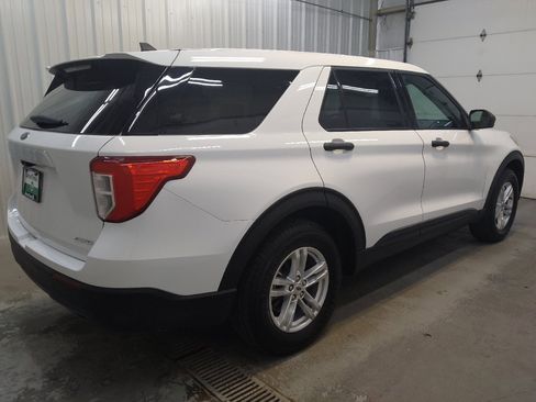 Used 2023 Ford Explorer 4WD image 10