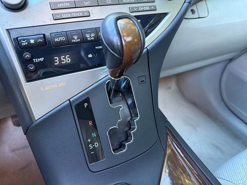 Used 2010 Lexus RX 350 AWD image 20