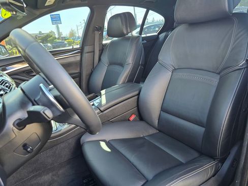 Used 2015 BMW 550i Sedan image 21