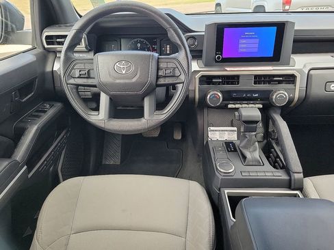 Used 2025 Toyota Tacoma SR5 image 8