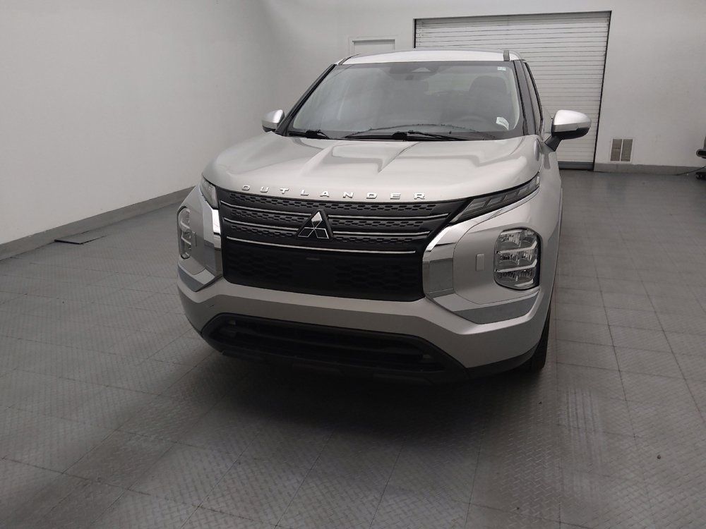 Used 2022 Mitsubishi Outlander ES AWD/4WD image 15