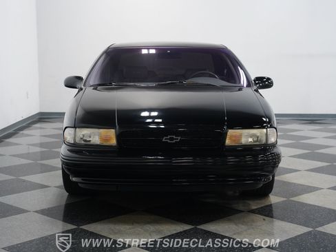 Used 1996 Chevrolet Impala SS RWD image 18