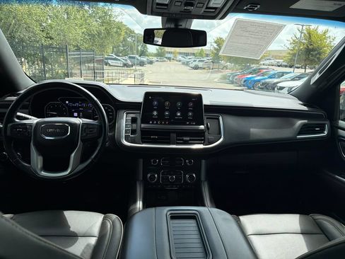 Used 2021 GMC Yukon SLT w/ SLT Premium Package RWD image 34