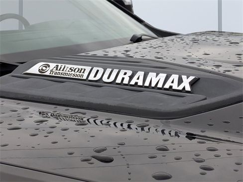 Used 2020 Chevrolet Silverado 2500 High Country w/ Technology Package image 13