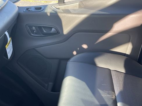 New 2025 Ford Transit 150 Low Roof image 21
