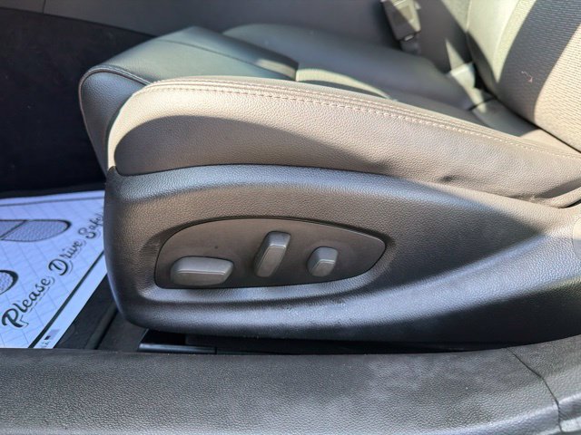 Used 2014 Chevrolet Impala LT w/ Convenience Package FWD image 14