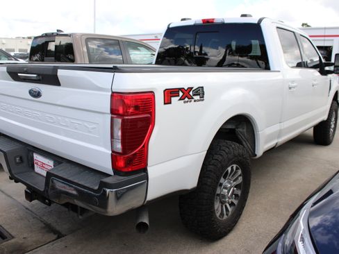 Used 2022 Ford F250 Lariat w/ Lariat Value Package AWD/4WD image 11