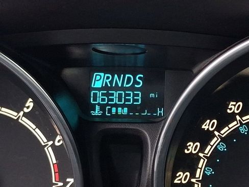 Used 2015 Ford Fiesta SE image 21