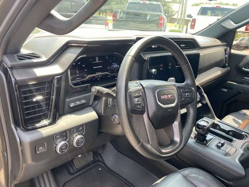 Used 2024 GMC Sierra 1500 AT4 w/ Technology Package AWD/4WD image 52