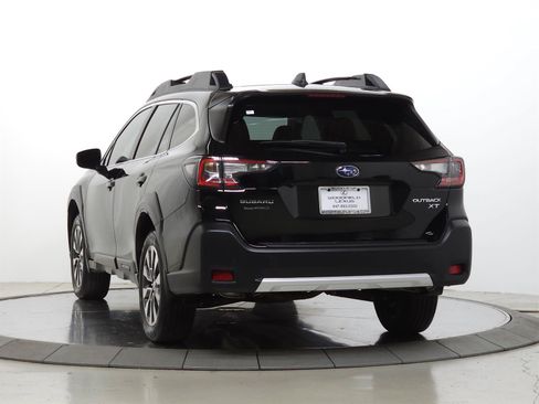 Used 2023 Subaru Outback Limited XT AWD/4WD image 5