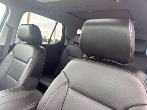 Certified 2018 Chevrolet Traverse Premier w/ Redline Edition AWD/4WD image 27