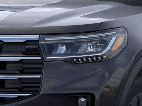 New 2026 Ford Explorer Active w/ Active Comfort Package AWD/4WD image 16